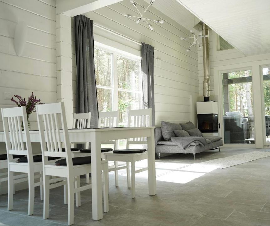 Joiste Beach Villa Exterior photo